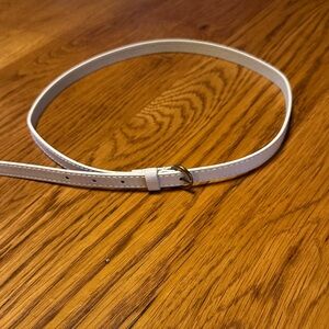 Chic White Women's Belt